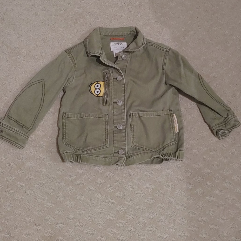 Despicable me jean jacket - Picture 2 of 6